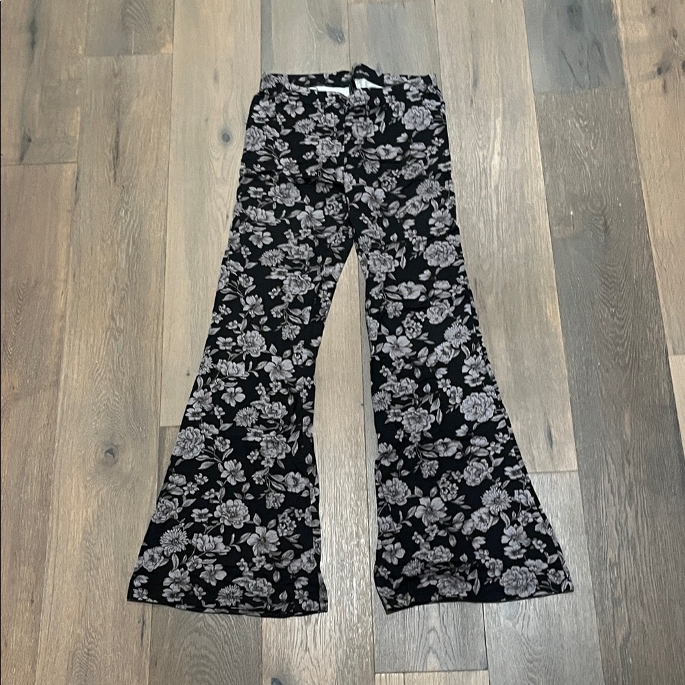 Forever 21 Black and White Floral Boot Cut Pants